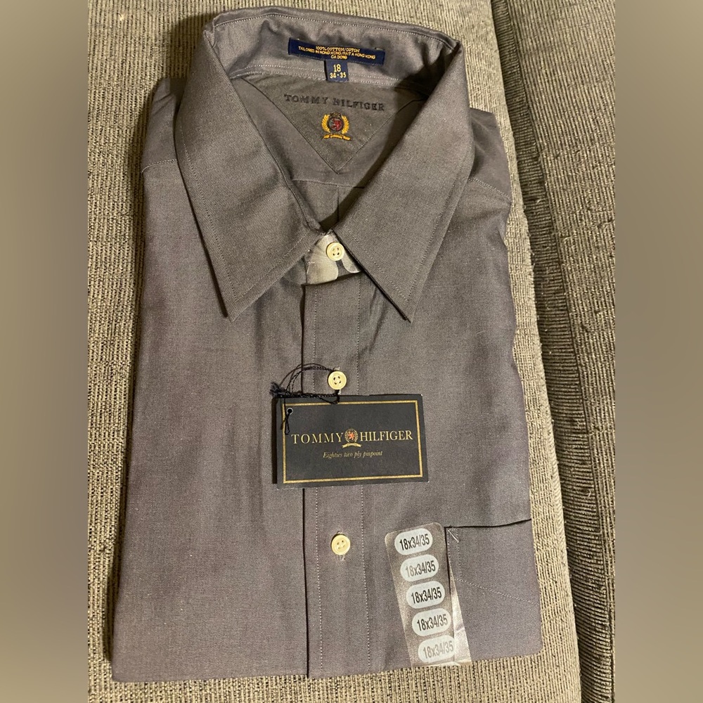 Brand new men’s long sleeve dress shirt